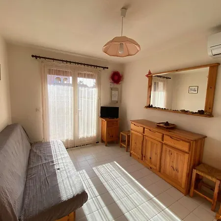 Charmante T2 Avec Terrasse, Clim En Option, Parking Privé, Proche Et Commerces - Fr-1-81-279 * Le Barcarès