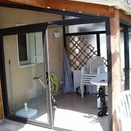 וילה Charmante T2 Avec Terrasse, Clim En Option, Parking Prive, Proche Et Commerces - Fr-1-81-279